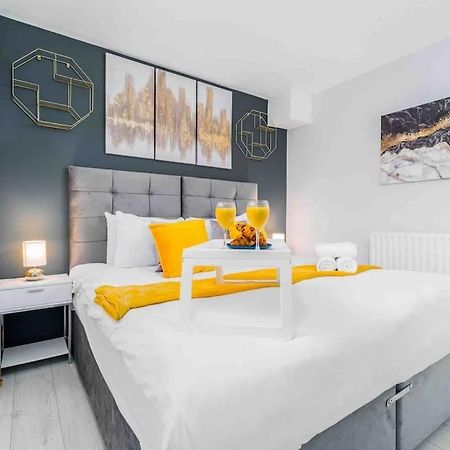 ✪Central✪6Bed✪ Parking✪Pool Table✪Private Patio ✪ Birmingham Esterno foto