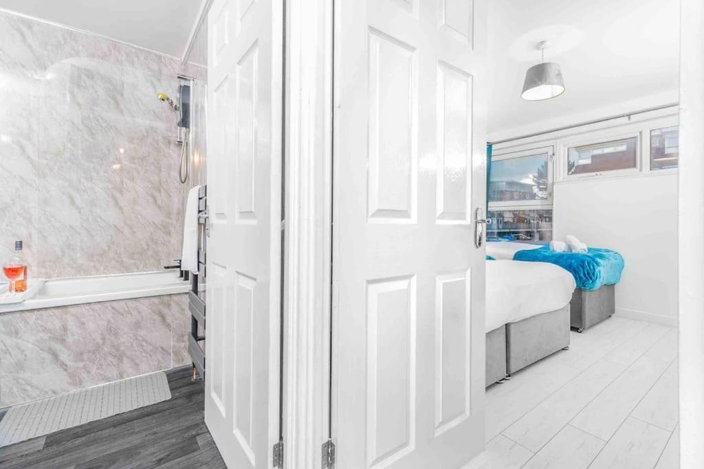 ✪Central✪6Bed✪ Parking✪Pool Table✪Private Patio ✪ Birmingham Esterno foto