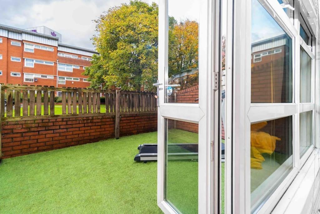 ✪Central✪6Bed✪ Parking✪Pool Table✪Private Patio ✪ Birmingham Esterno foto